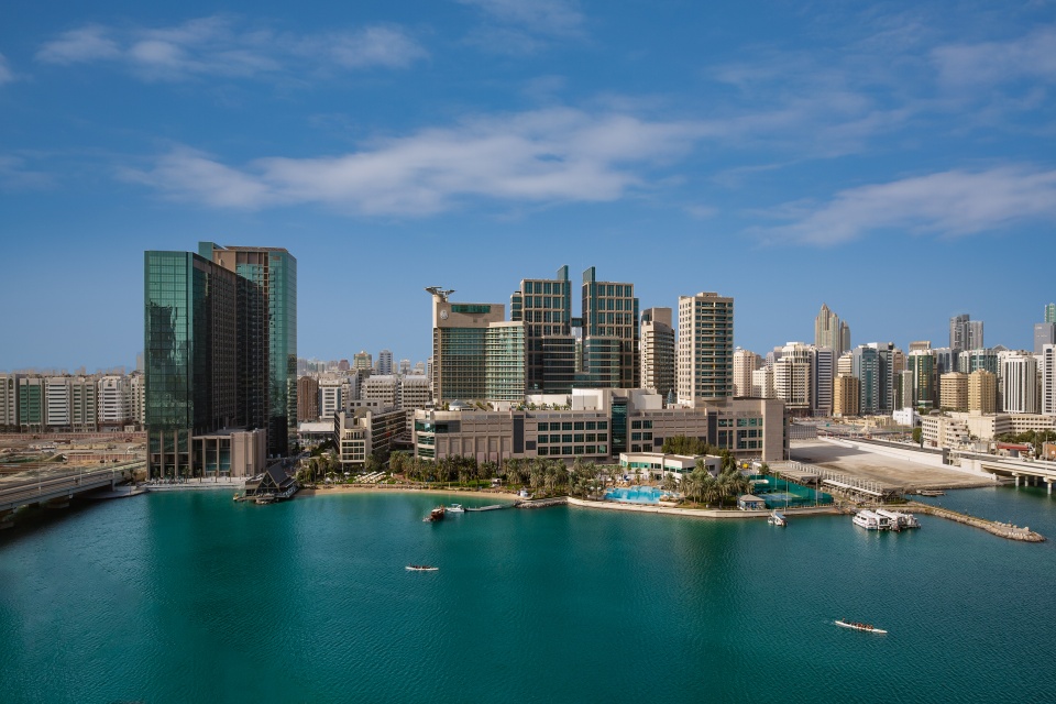 Beach Rotana Hotel And Towers Abu Dhabi